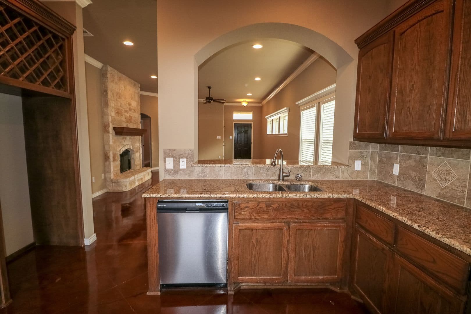 Robinson House: 3001 Stallion Drive