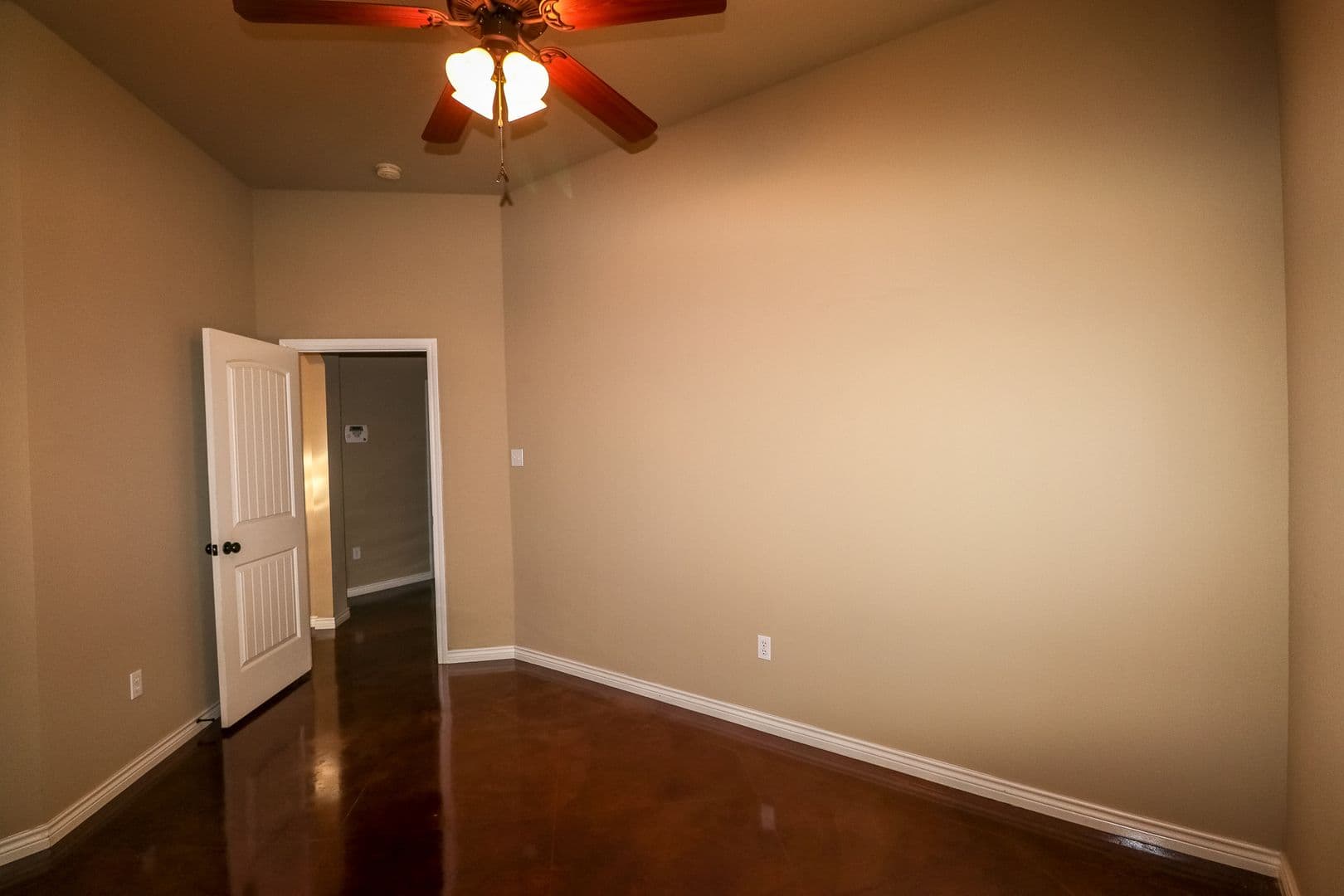 Robinson House: 3001 Stallion Drive