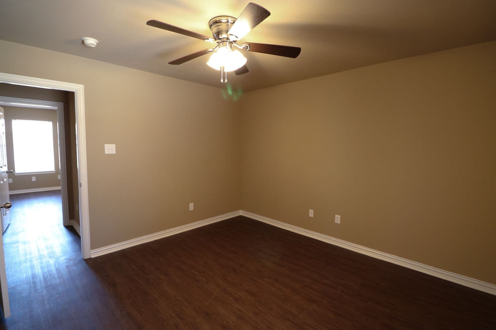 Robinson Apartment: 3001 Breton Street