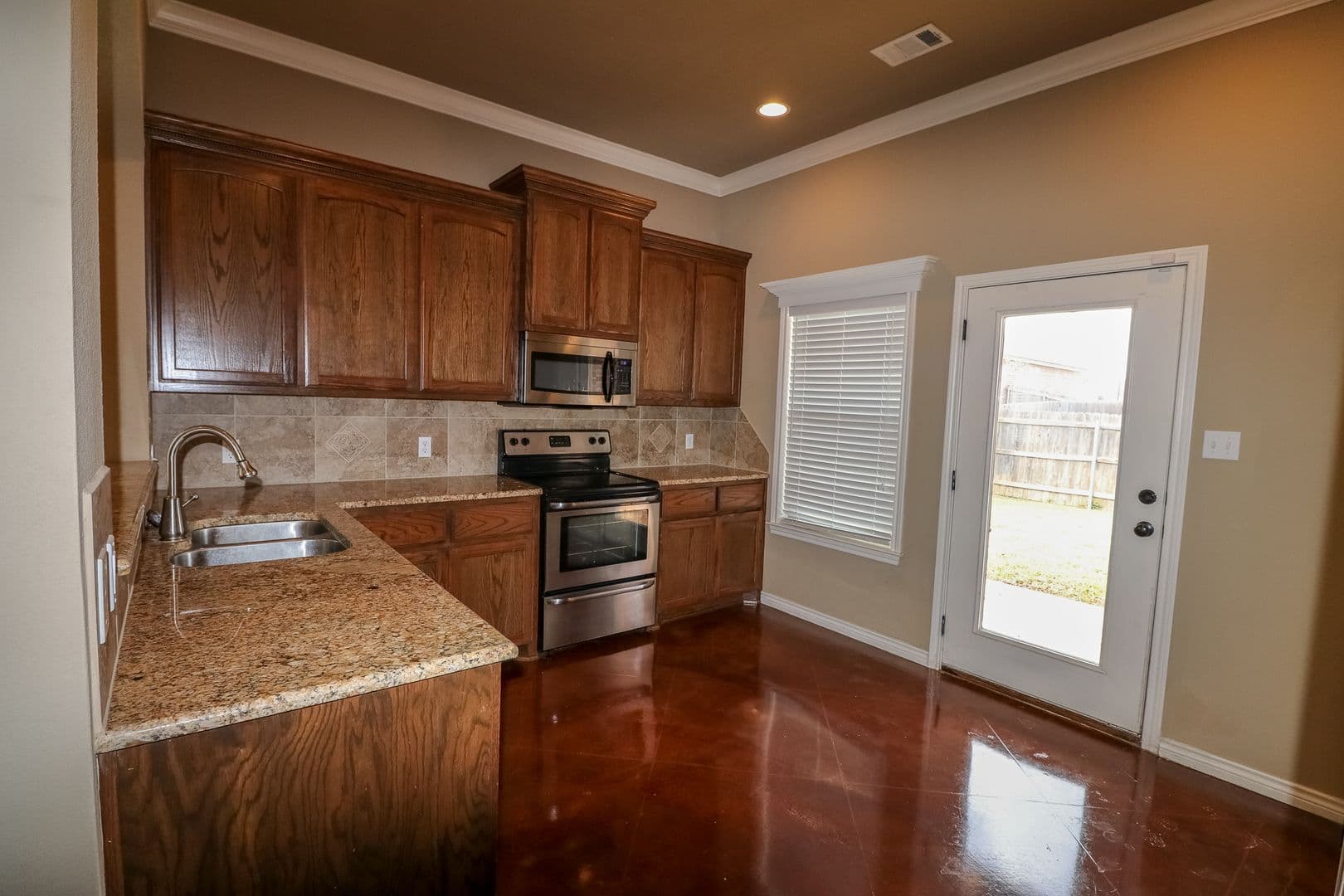 Robinson House: 3001 Stallion Drive