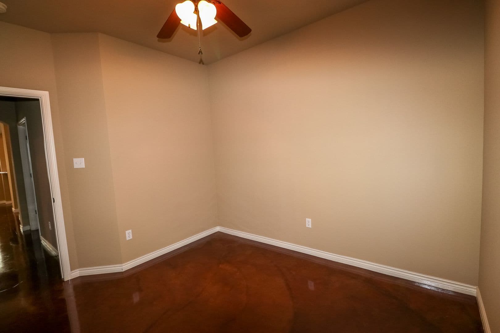 Robinson House: 3001 Stallion Drive