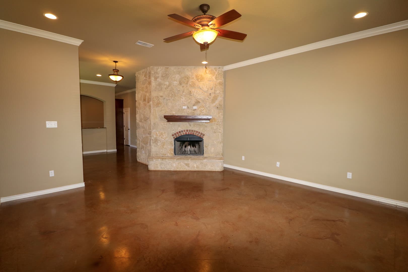 Robinson House: 3125 Silver Saddle