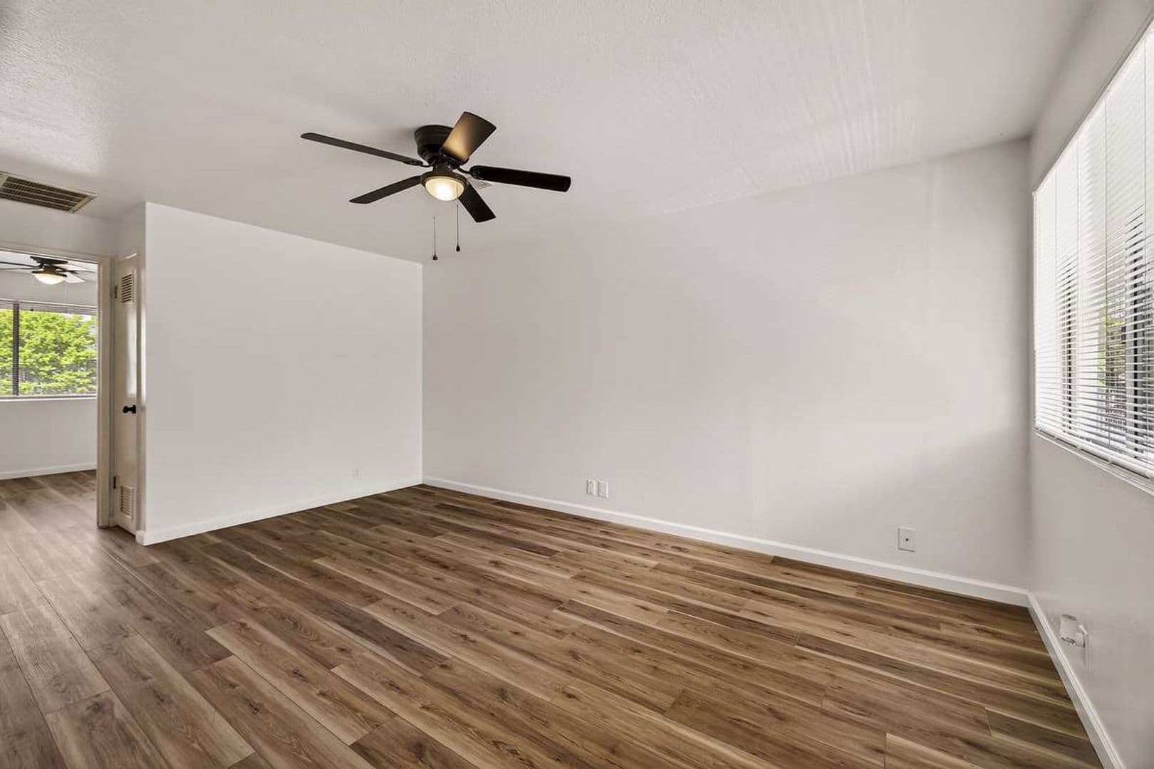 Chico Apartment: 1431/1435 Warner St