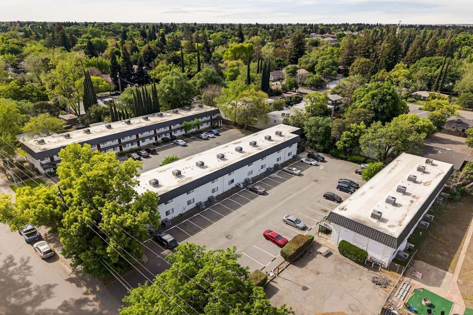 Chico Apartment: 1431/1435 Warner St