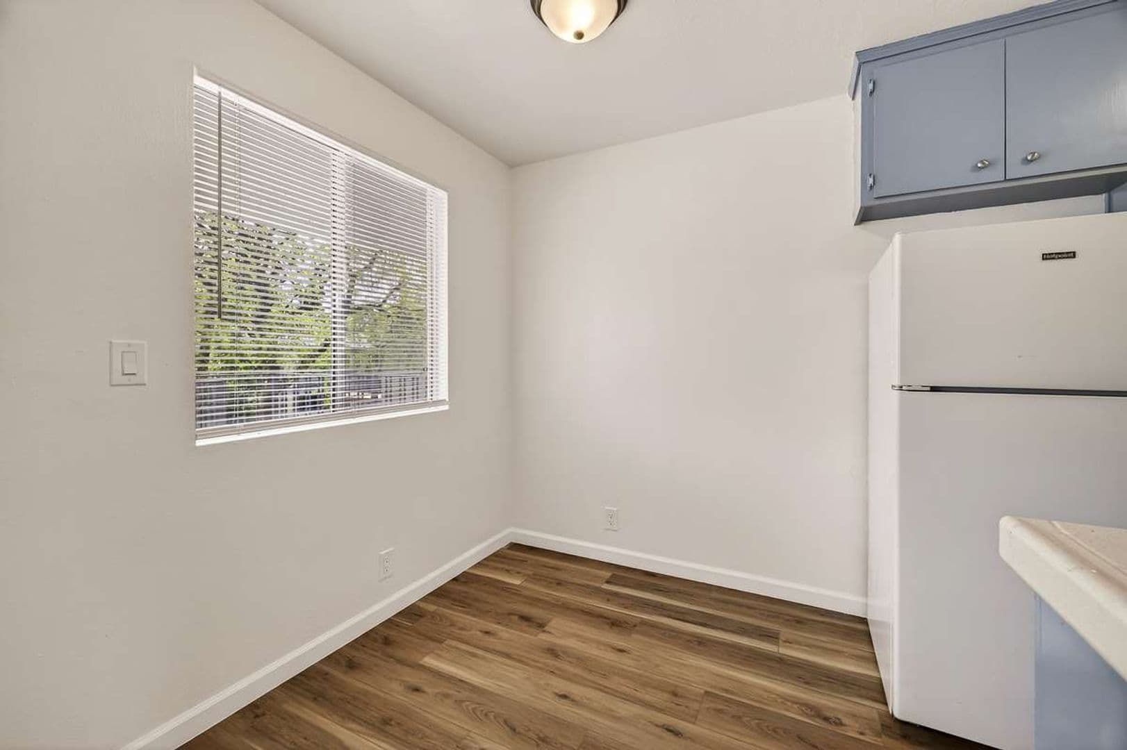 Chico Apartment: 1431/1435 Warner St