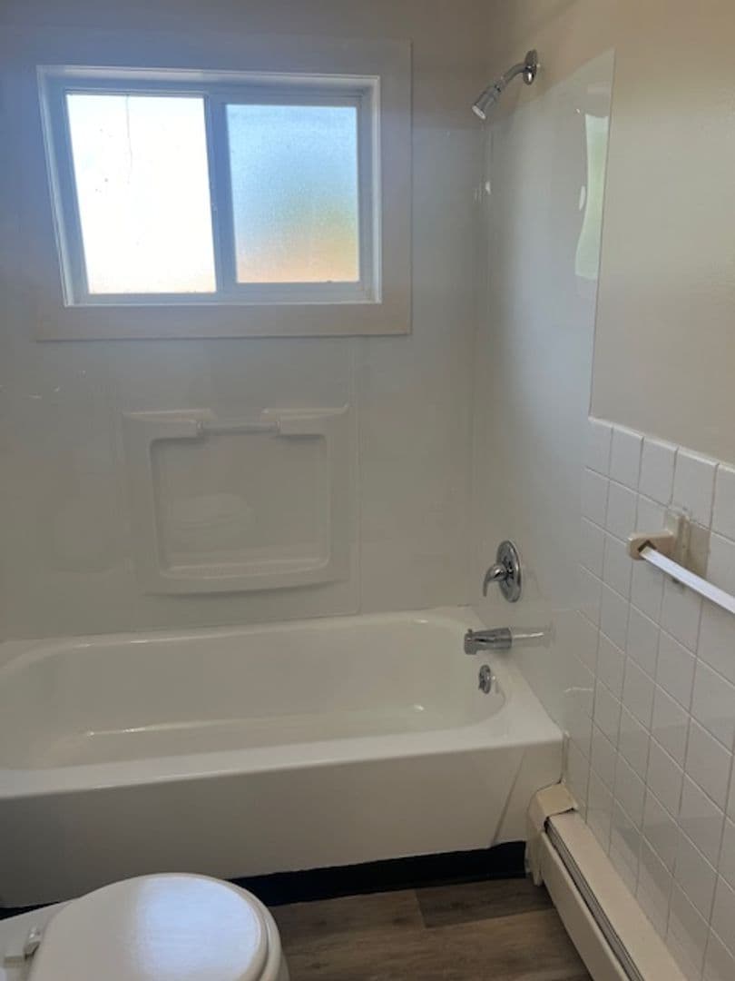 Painesville Apartment: 551-559 W. Jackson Street