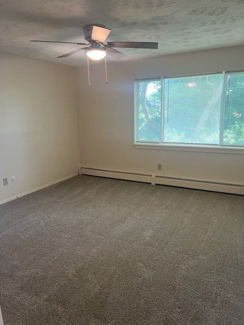 Painesville Apartment: 551-559 W. Jackson Street