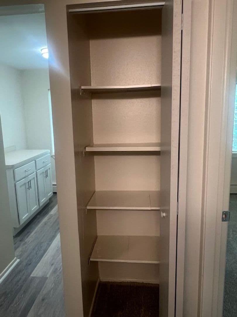Painesville Apartment: 551-559 W. Jackson Street