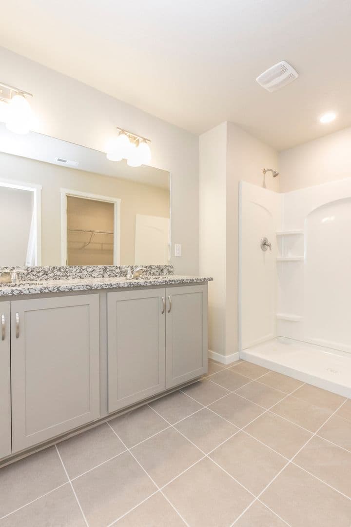 Johnston House: 7620 NW 94th Ct
