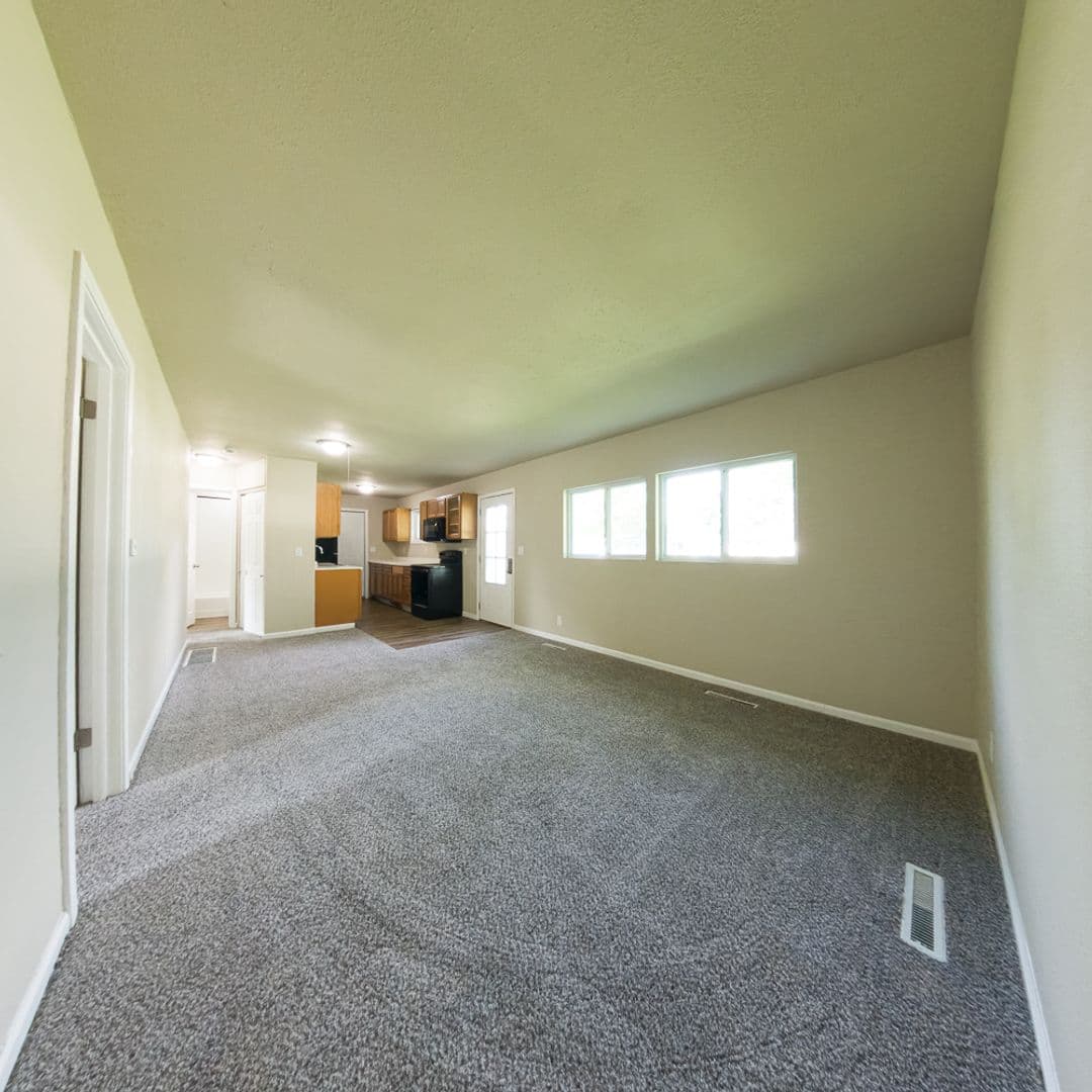 Marshalltown House: 209 N 14th Ave
