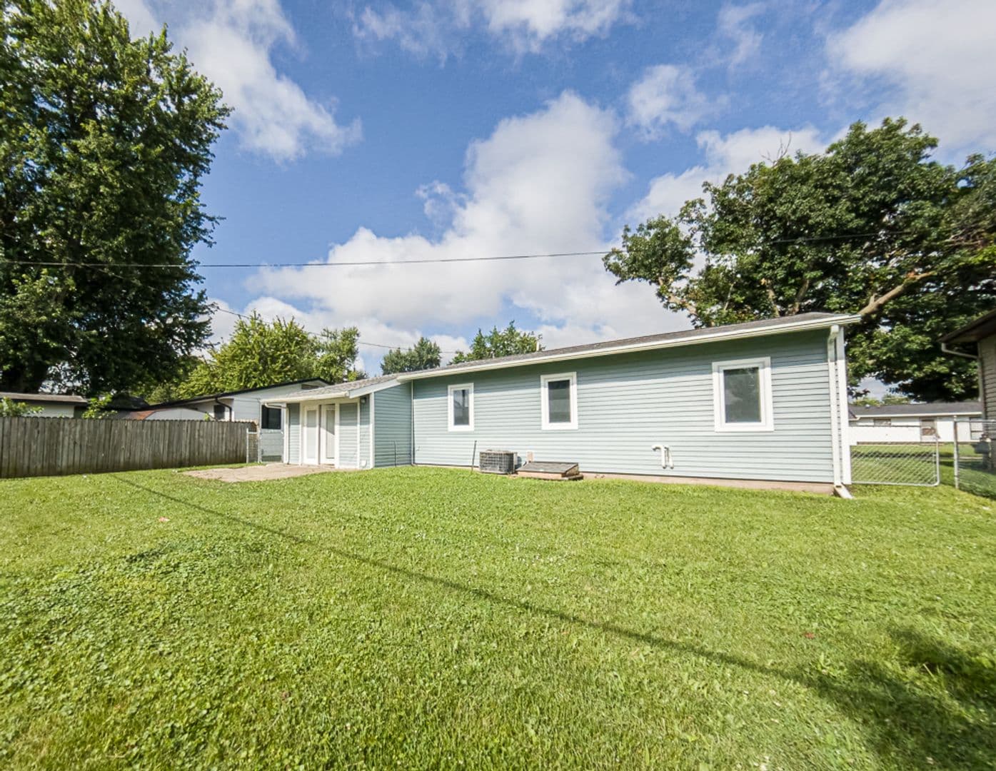 Marshalltown House: 209 N 14th Ave