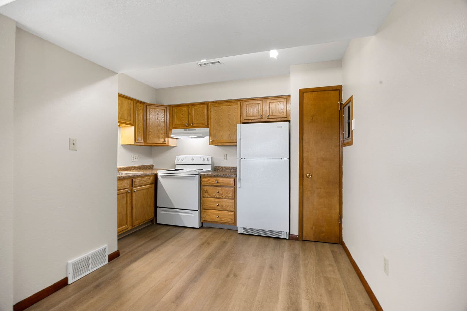 Knoxville Apartment: 1105 N Depot St
