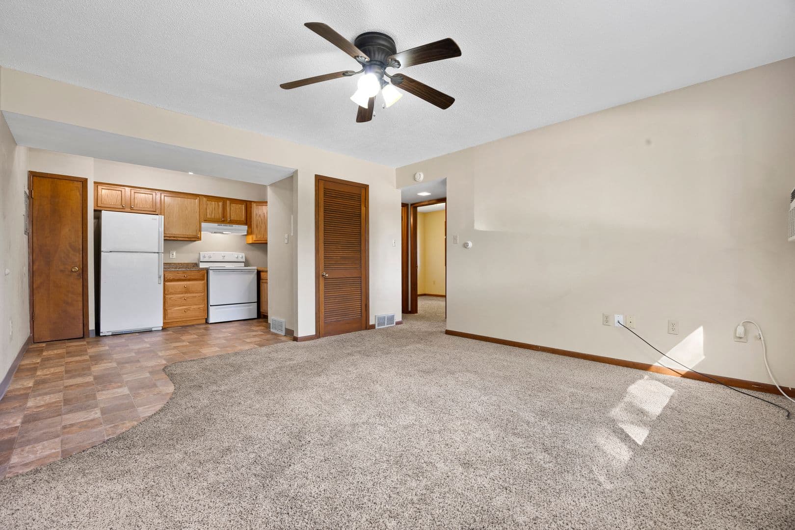 Knoxville Apartment: 1105 N Depot St