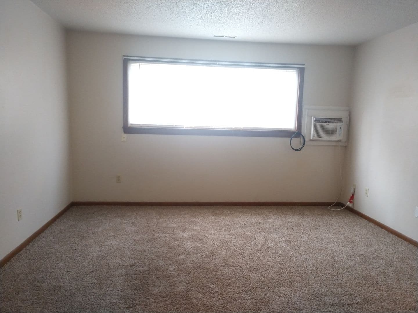 Knoxville Apartment: 1105 N Depot St