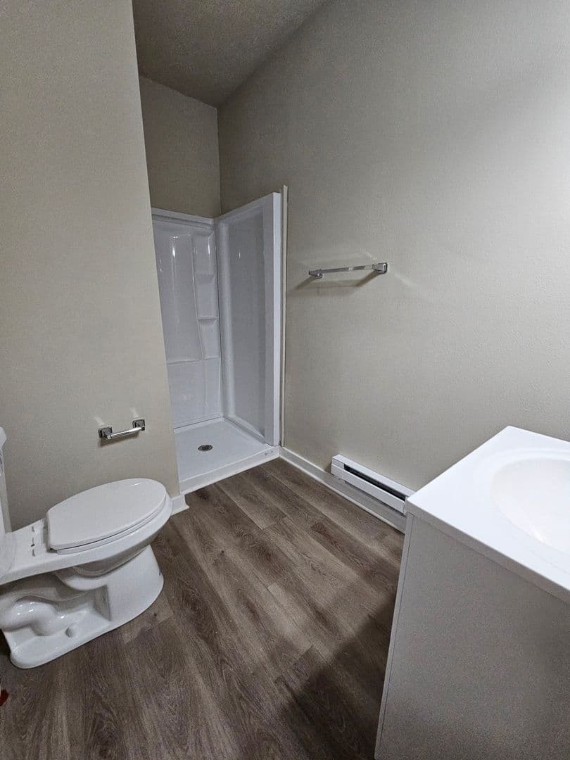 Knoxville Apartment: 102 E Robinson St