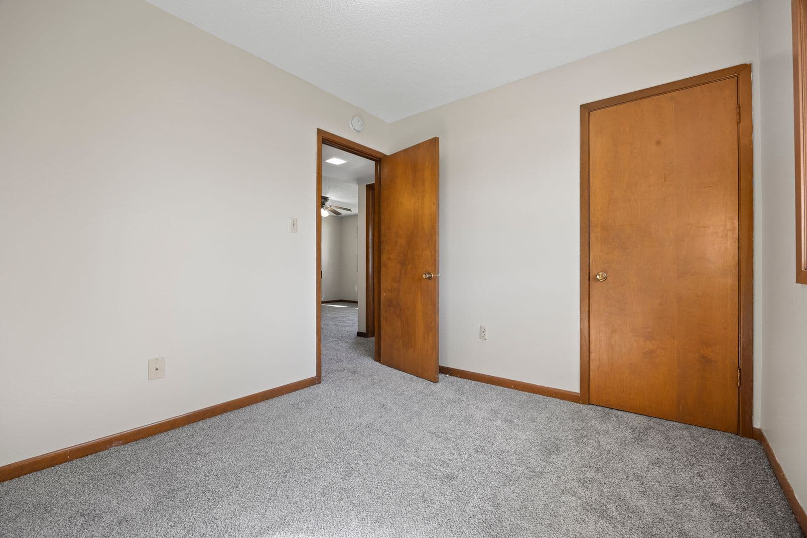 Knoxville Apartment: 1105 N Depot St