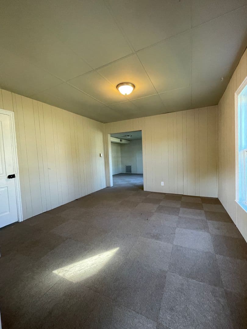 Perry House: 631 3rd St