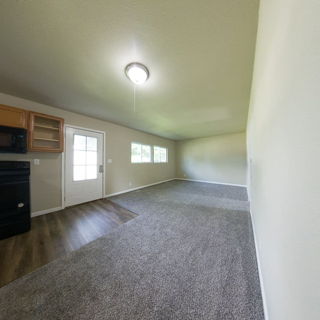 Marshalltown House: 209 N 14th Ave