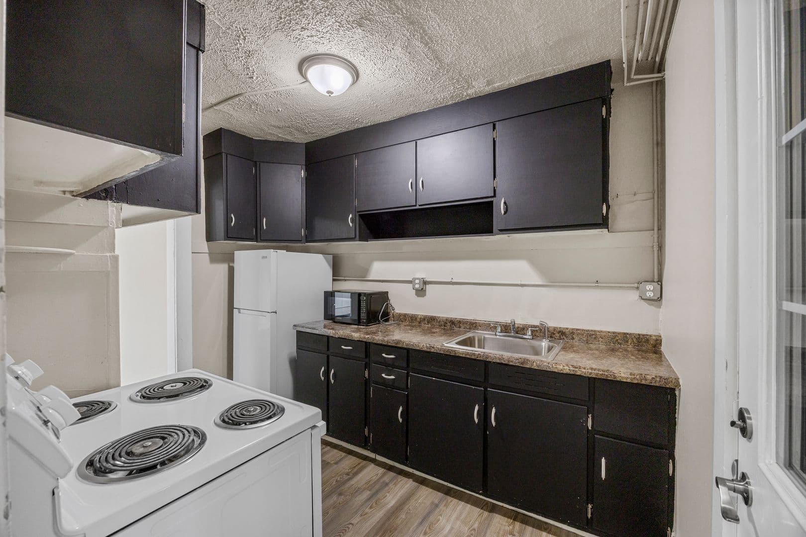 Des Moines Apartment: 2901 Cottage Grove Ave