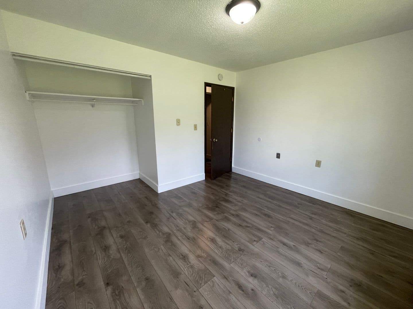 Union Apartment: 505 Barclay St
