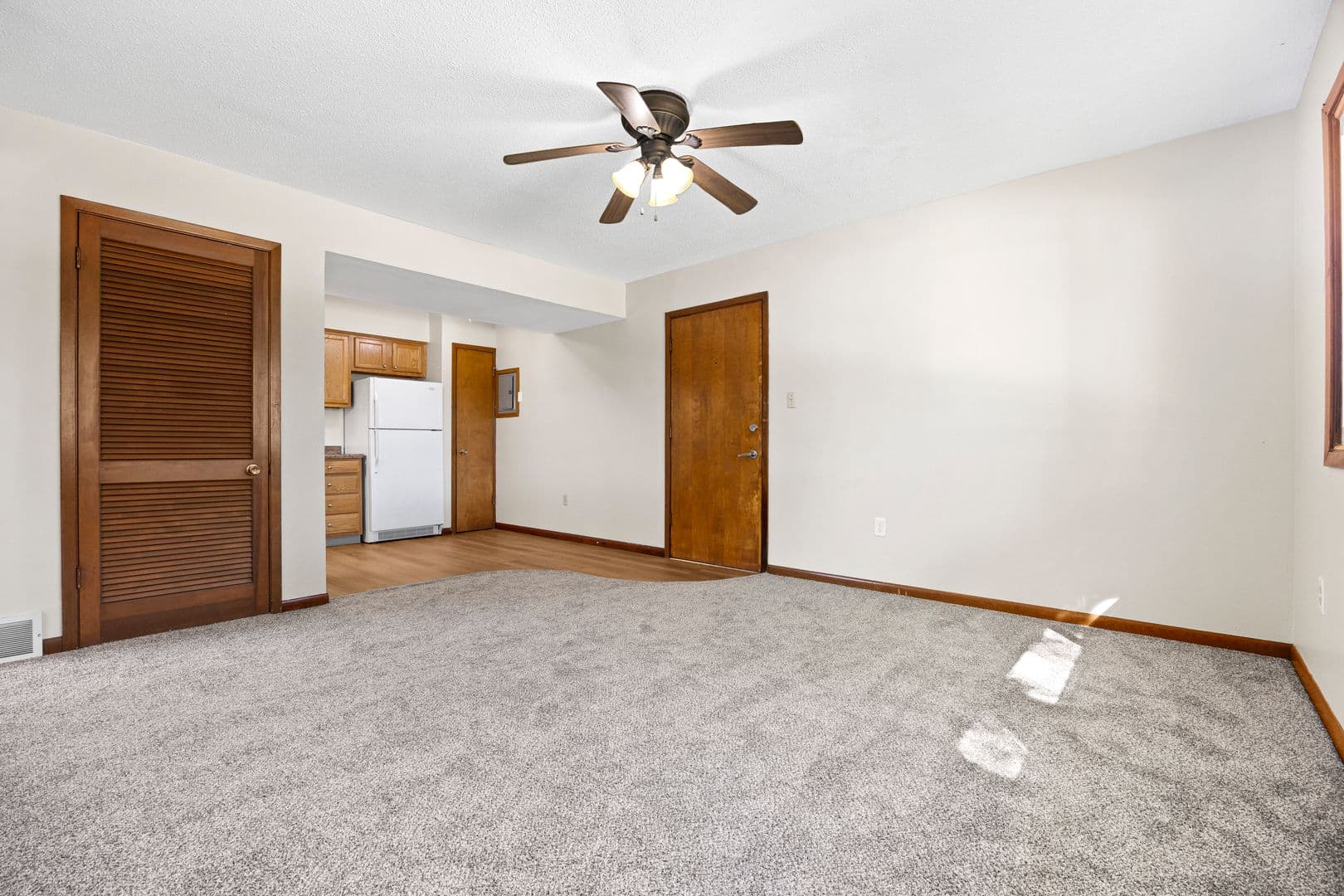 Knoxville Apartment: 1105 N Depot St
