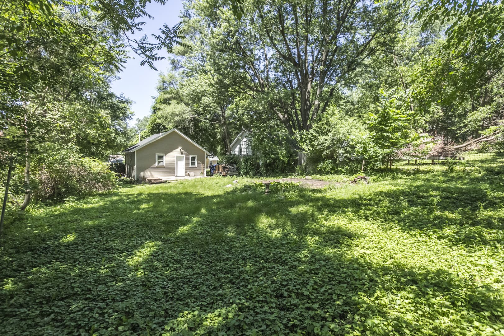 Des Moines House: 2807 Oxford St