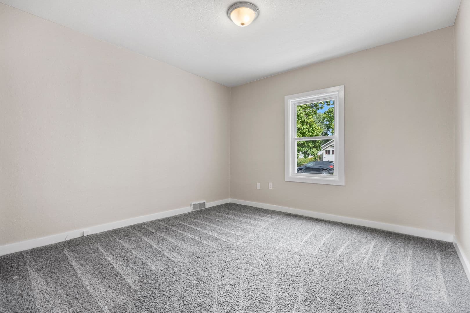 Des Moines House: 1408 Euclid Ave