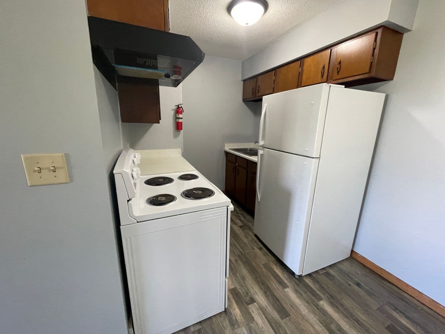 Belle Plaine Apartment: 1307 7th Ave