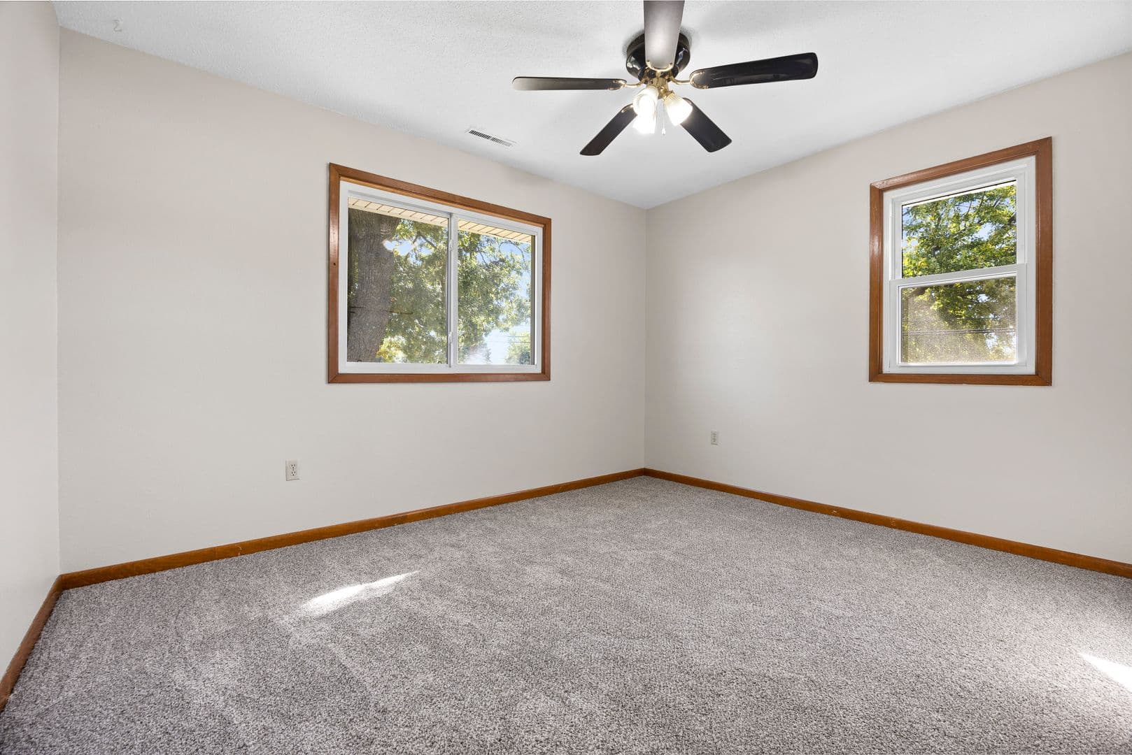 Knoxville Apartment: 1105 N Depot St