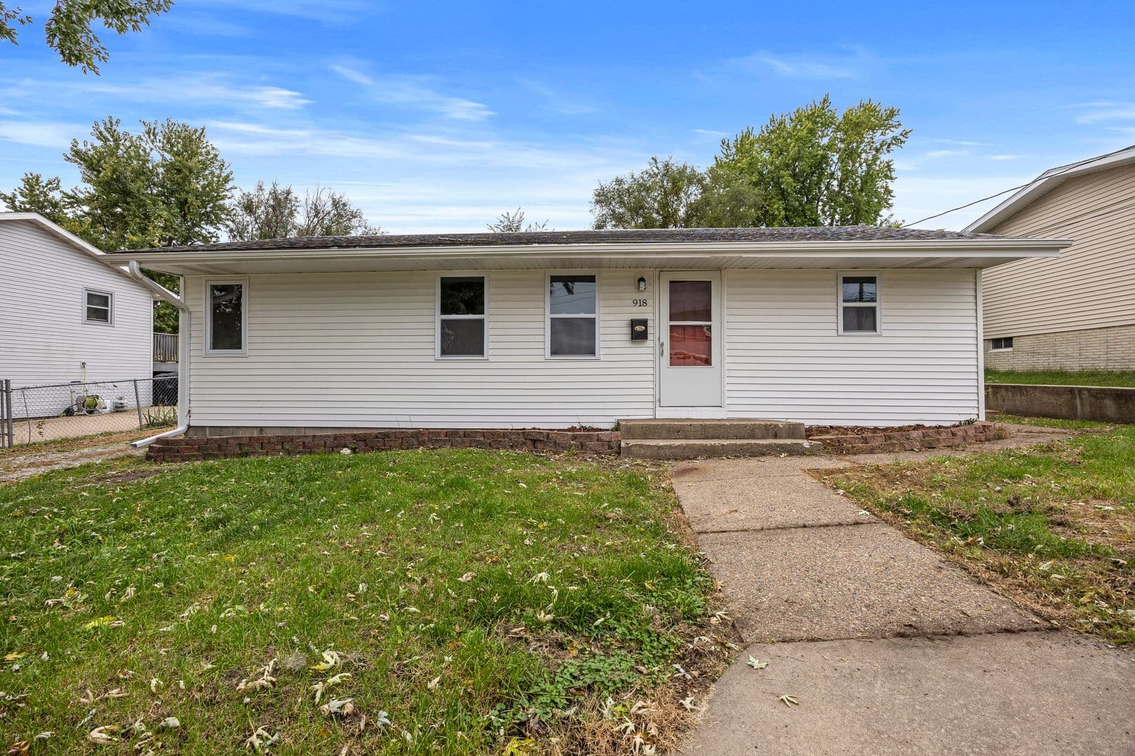 Knoxville House: 918 N Harlan St