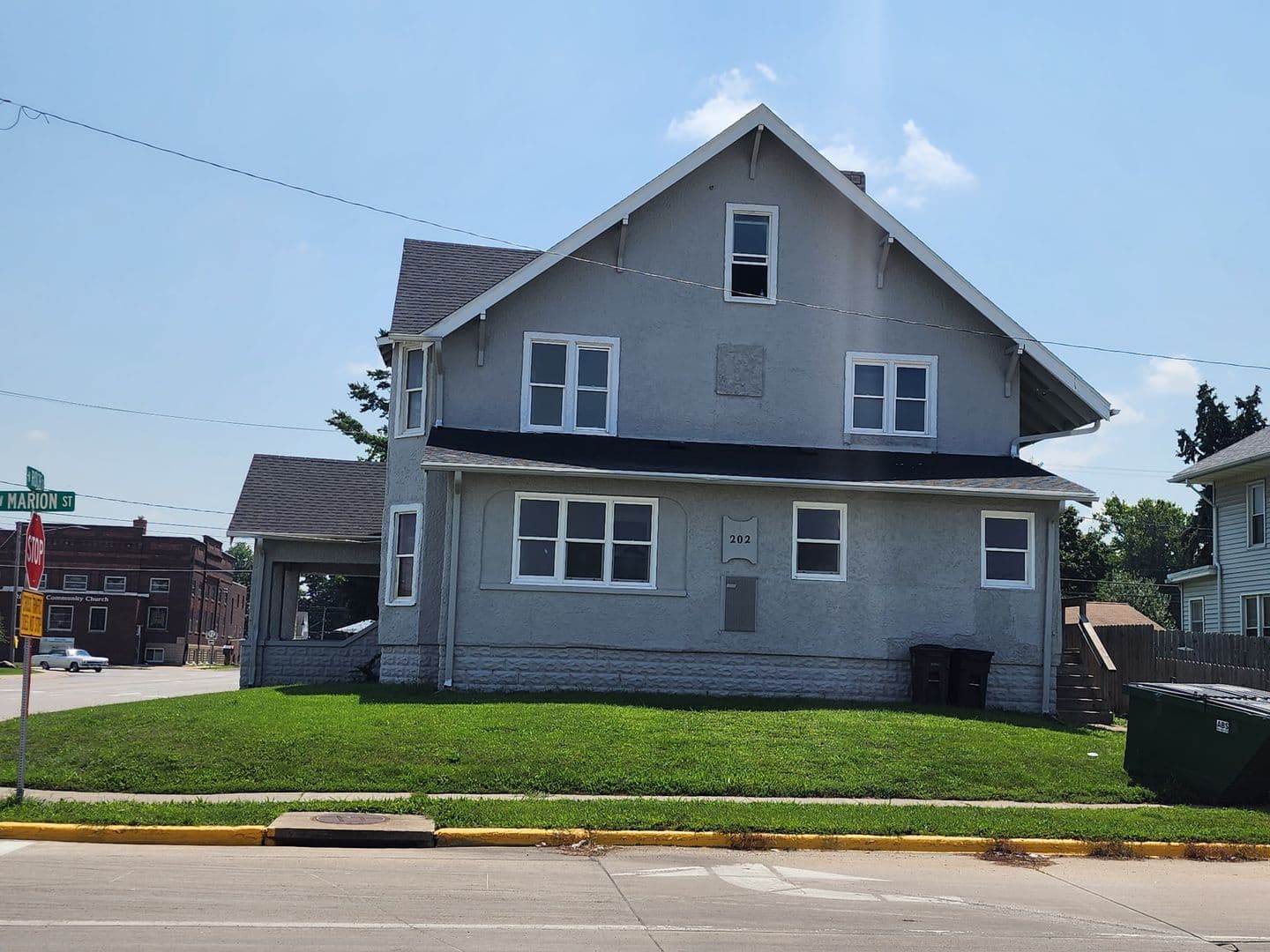 Knoxville Apartment: 202 W Marion St