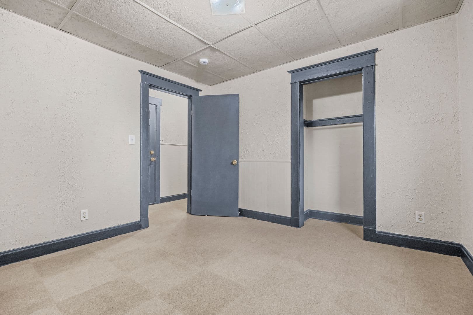 Des Moines Apartment: 1437-1439 11th St
