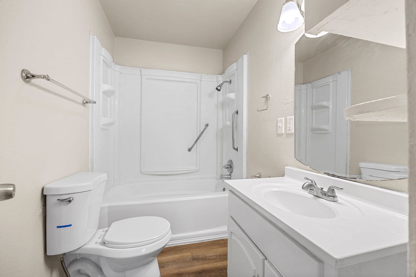 Knoxville House: 918 N Harlan St