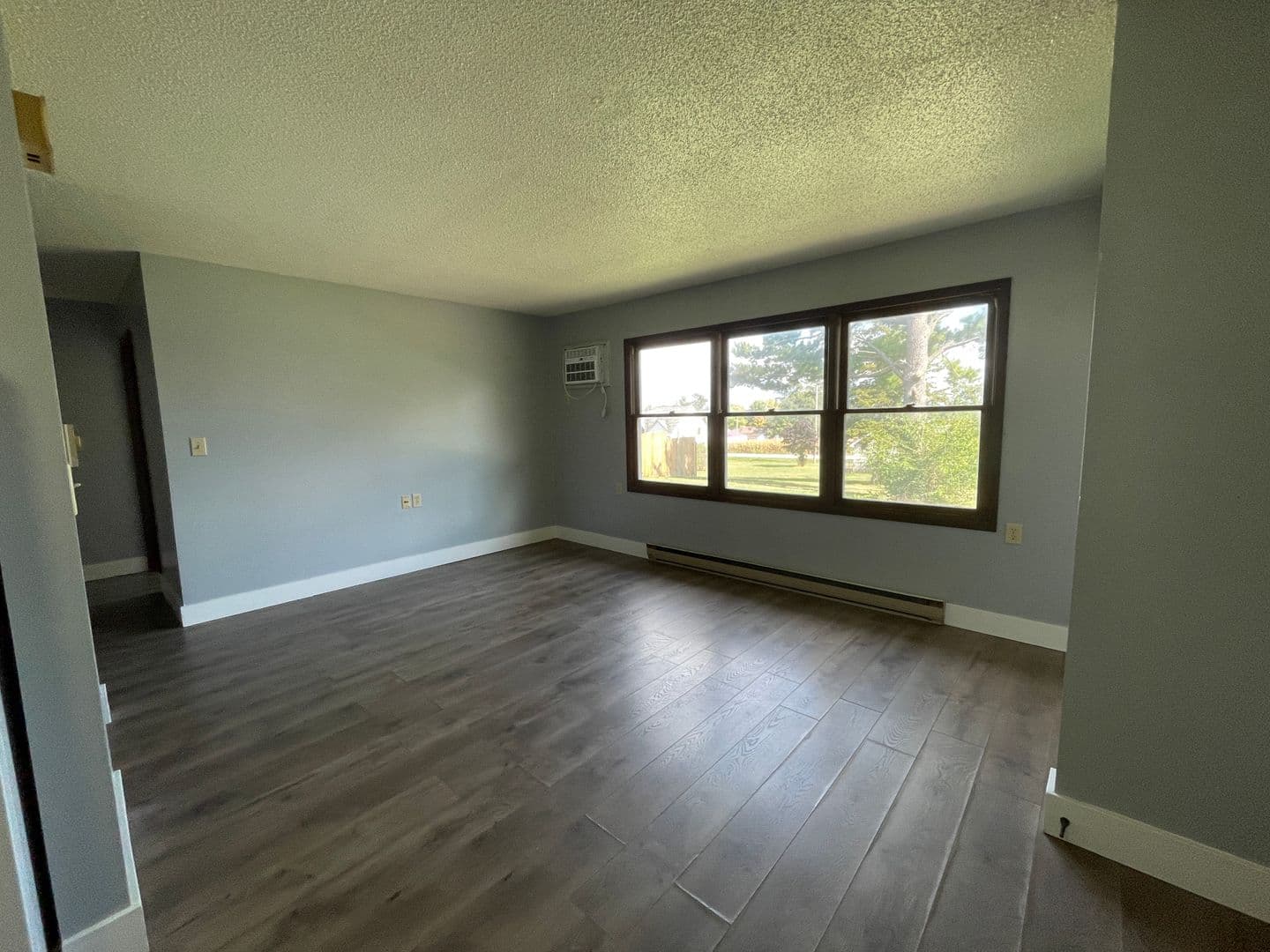 Union Apartment: 505 Barclay St