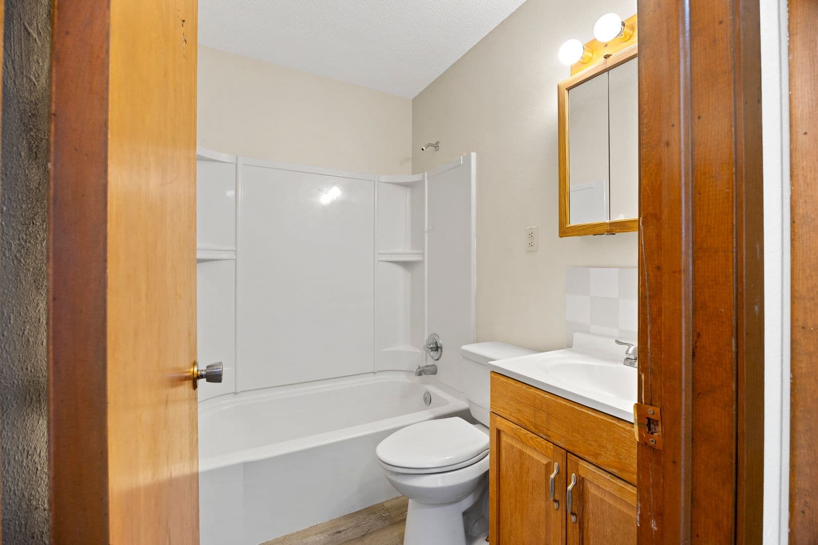 Knoxville Apartment: 1105 N Depot St
