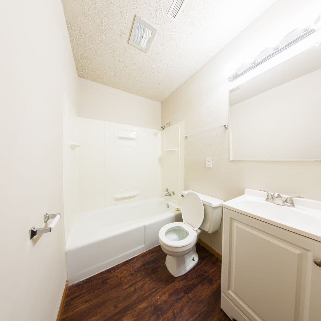 Knoxville Apartment: 1105 N Depot St