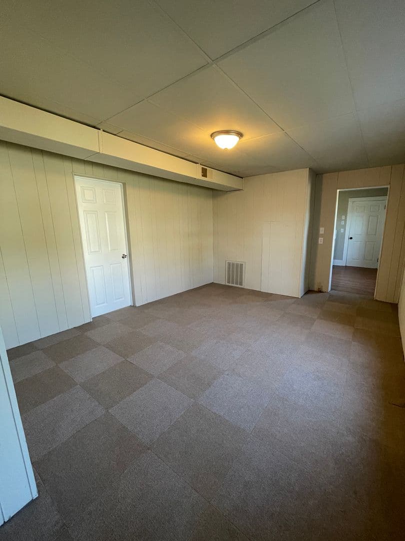 Perry House: 631 3rd St