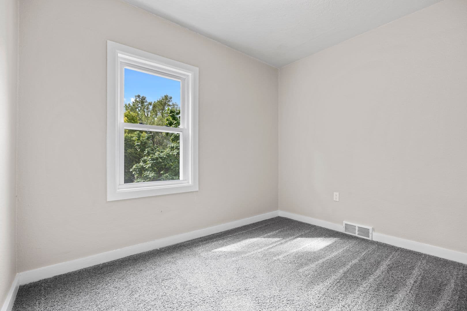Des Moines House: 1408 Euclid Ave