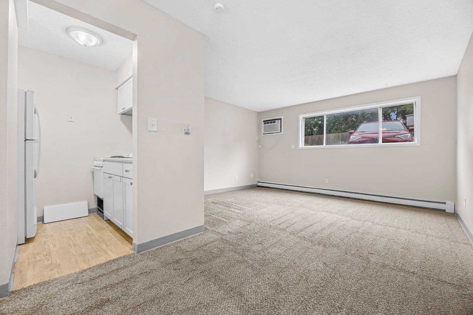Des Moines Apartment: 1441 Capitol Ave