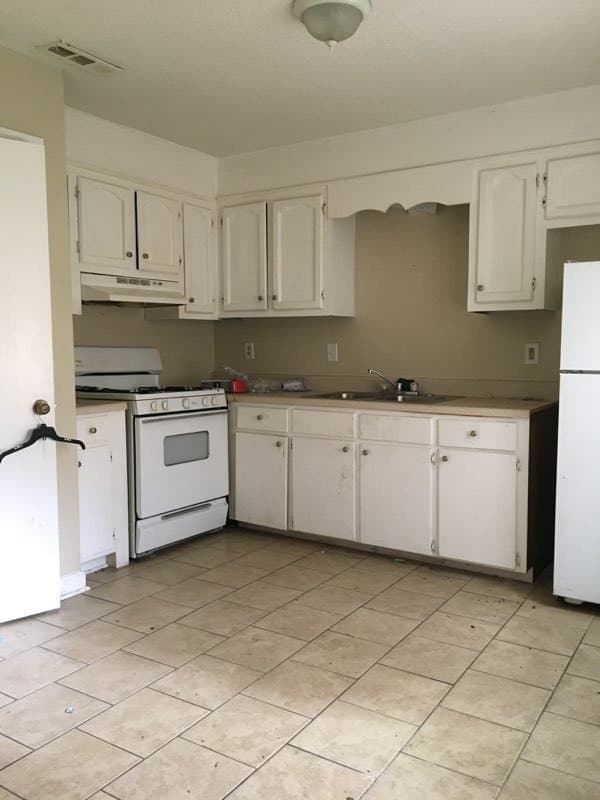 Gastonia Apartment: Parkdale Ave
