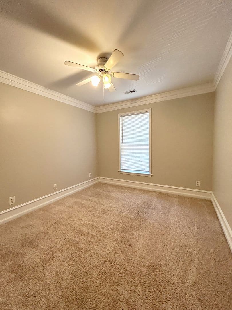 Matthews House: 733 Meadow Lake Dr