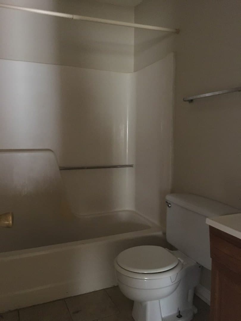 Gastonia Apartment: Parkdale Ave