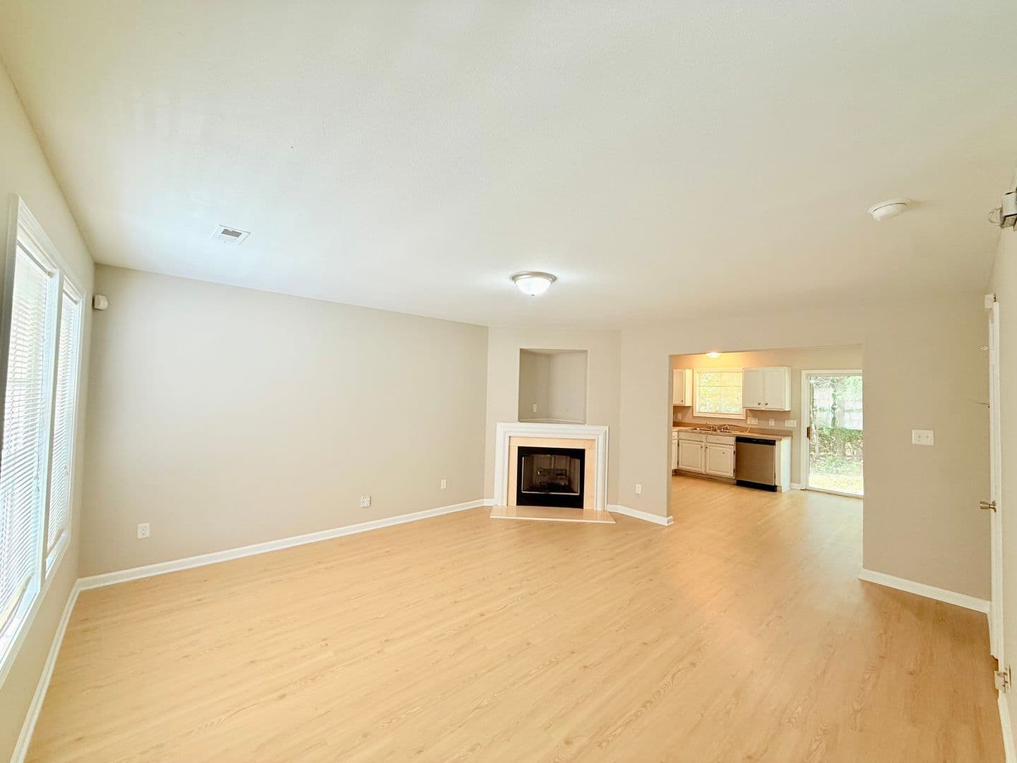 Charlotte House: 1543 Hollow Maple Dr