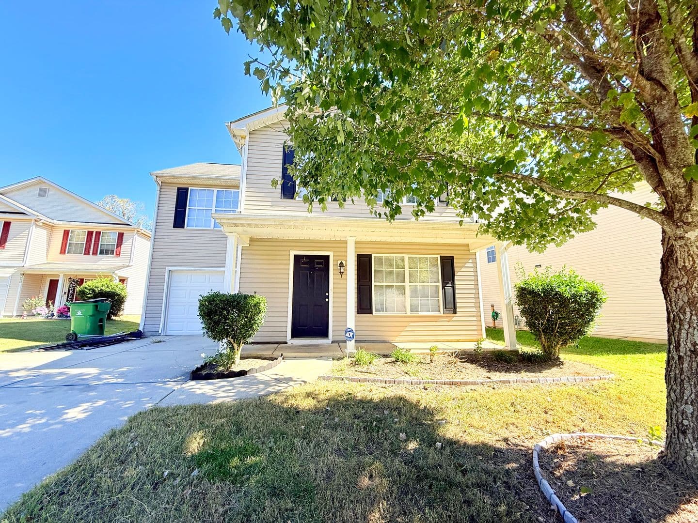 Charlotte House: 2219 Gooseberry Rd