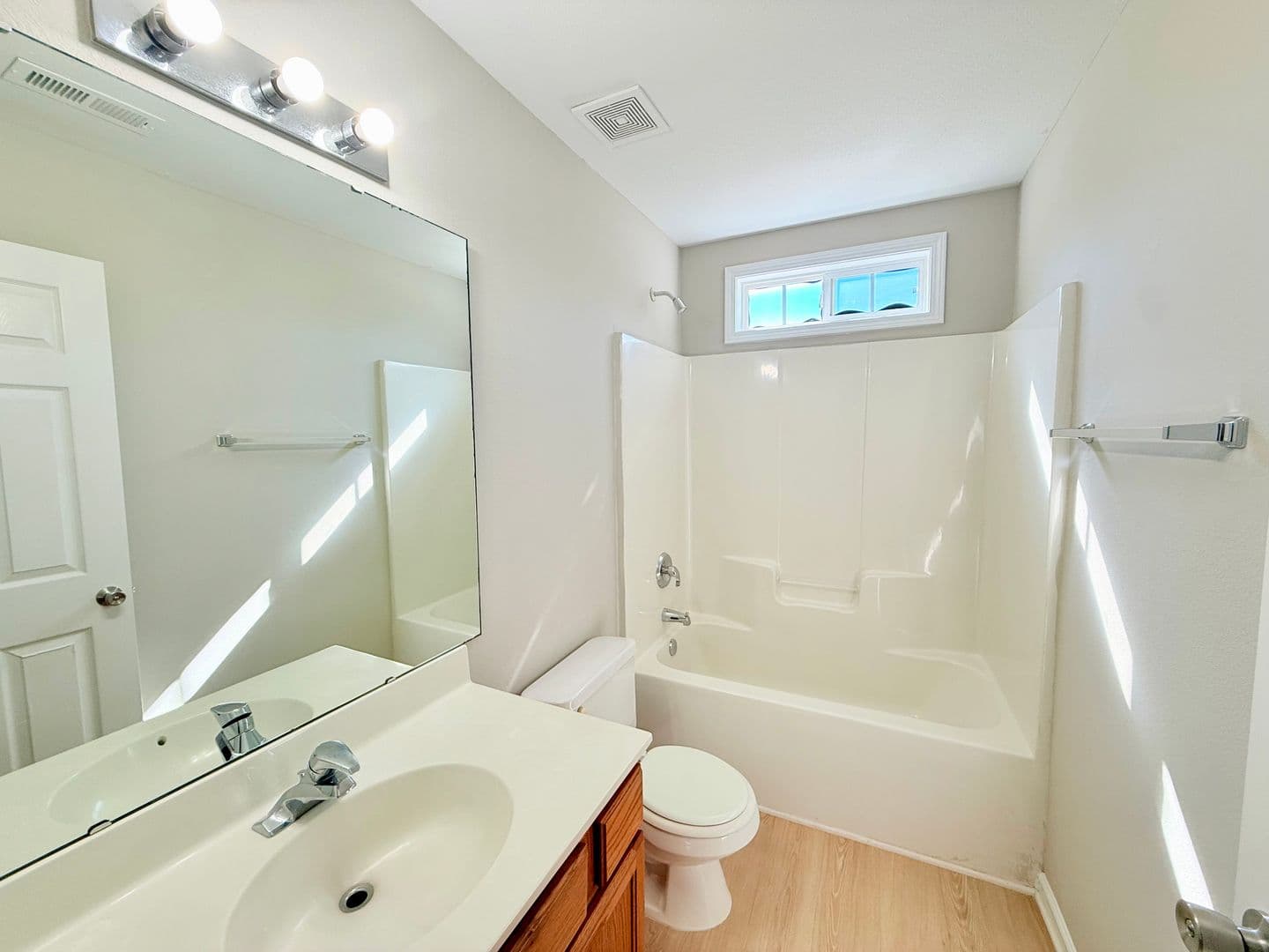 Charlotte House: 1543 Hollow Maple Dr
