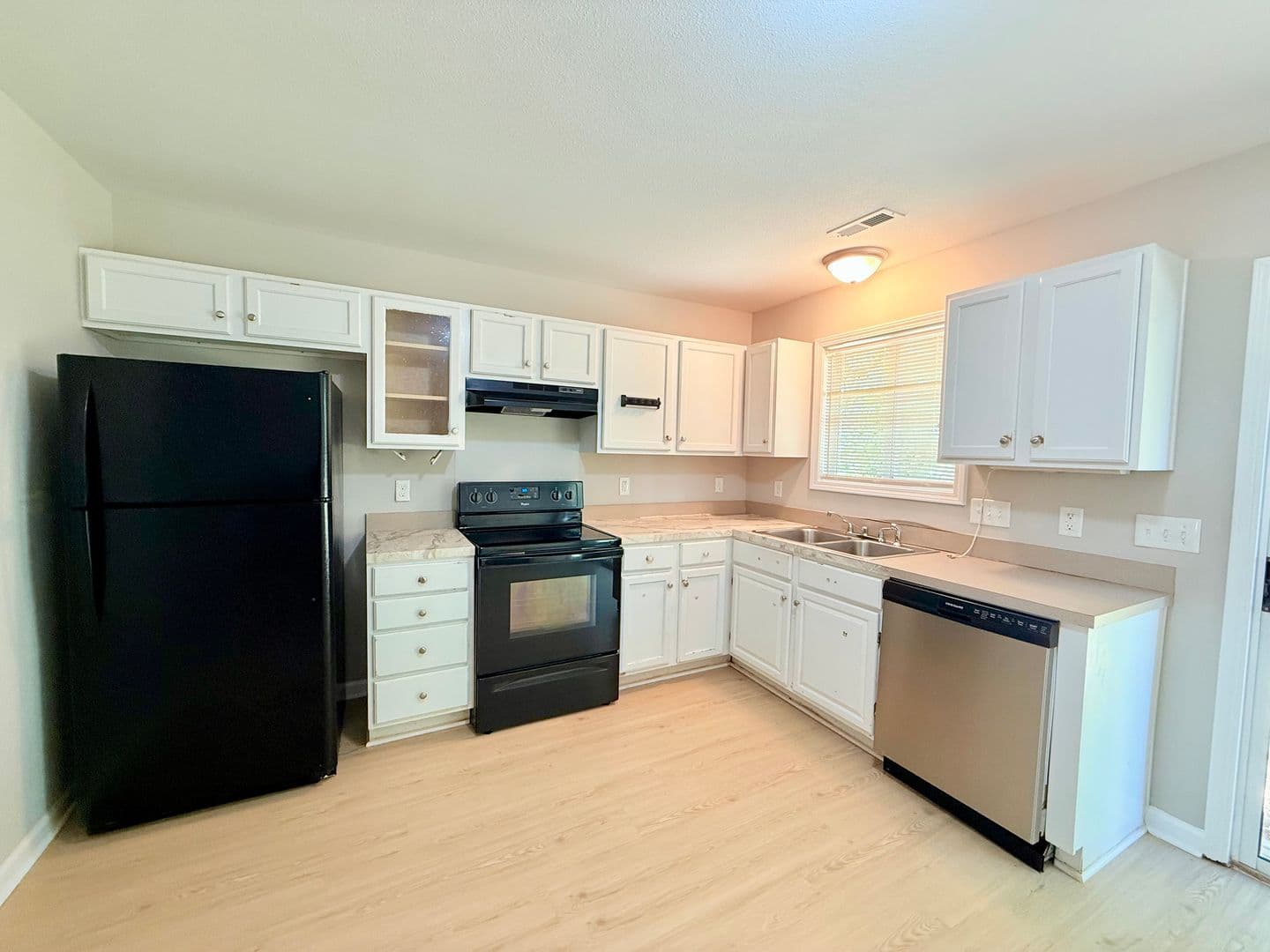 Charlotte House: 1543 Hollow Maple Dr
