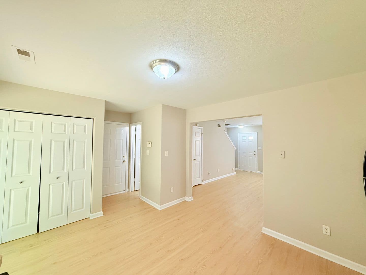 Charlotte House: 1543 Hollow Maple Dr