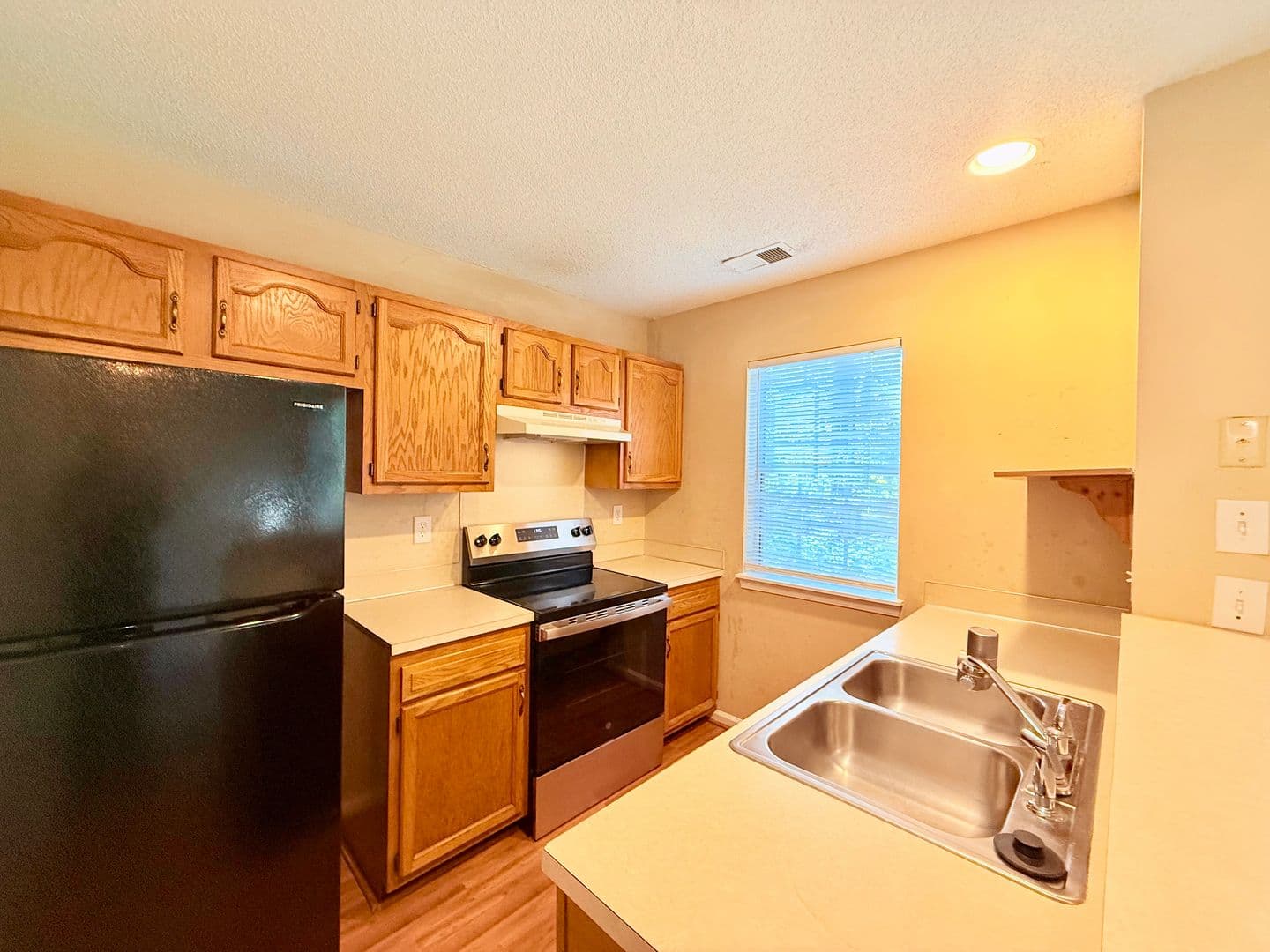 Charlotte Townhome: 9122 Exbury Ct