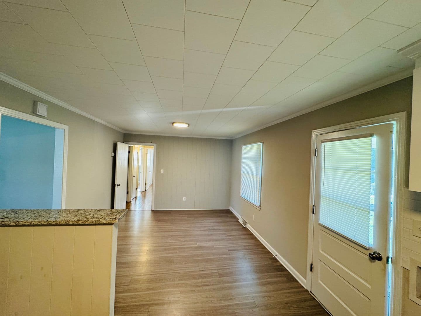 Concord House: 799 Sunderland Rd