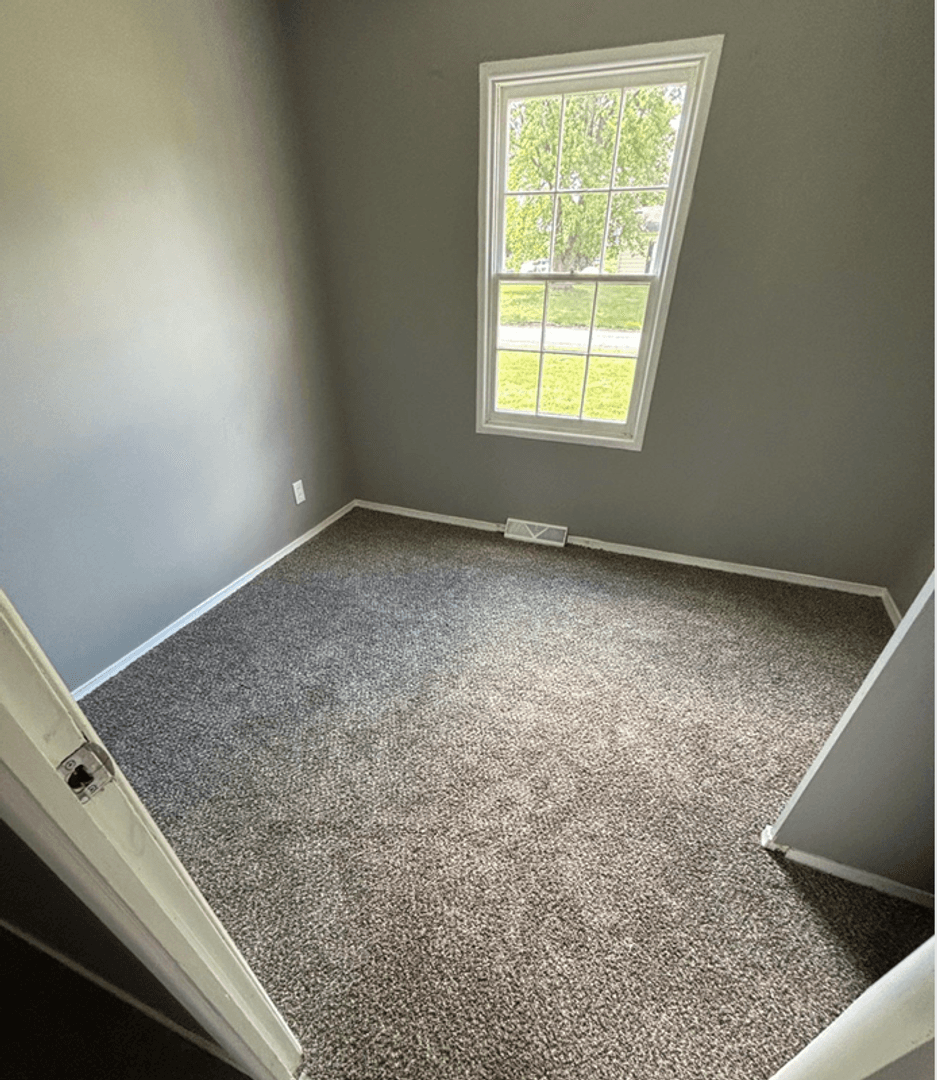 Cahokia House: 16 Westwood